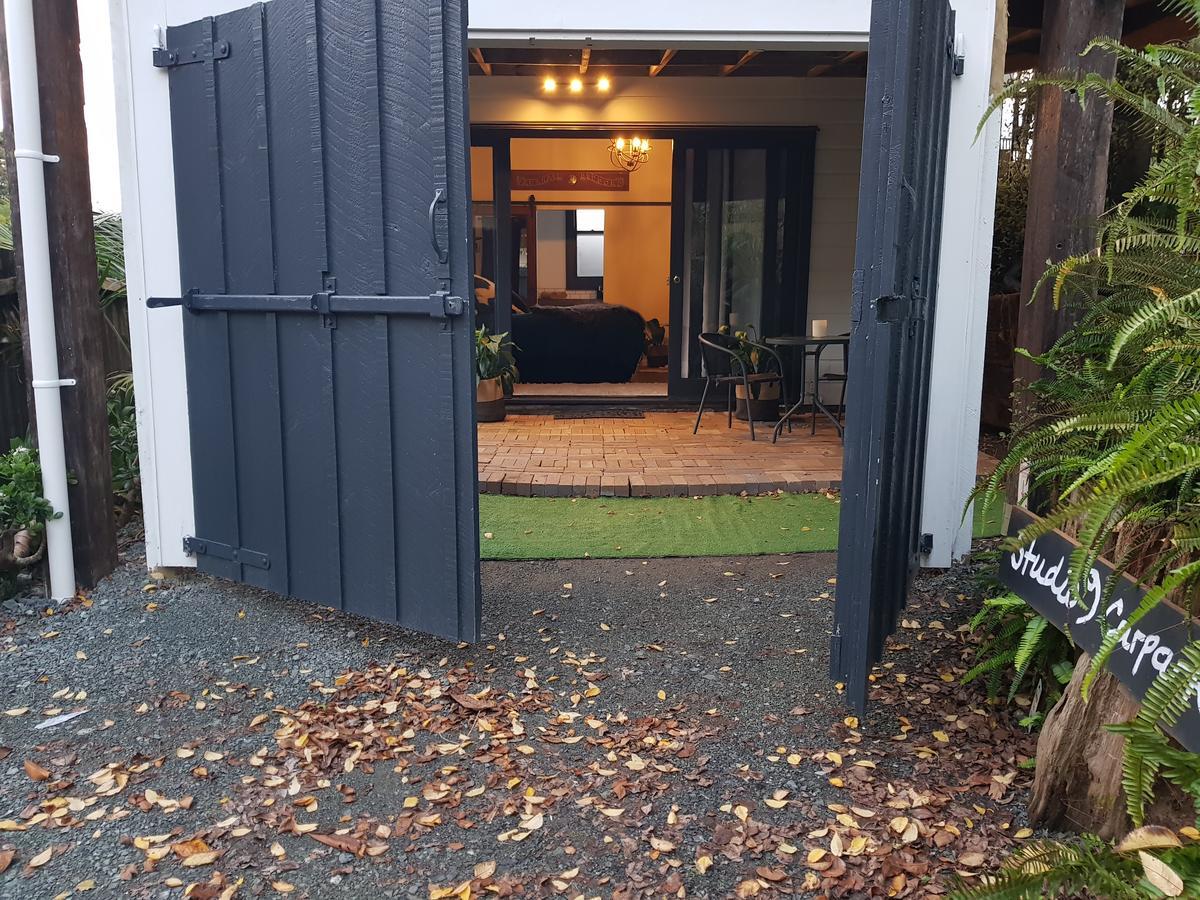 Studio9 Whangarei Luaran gambar